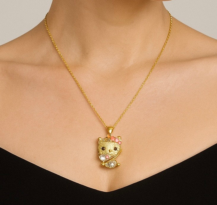 Cute golden kitty pendant